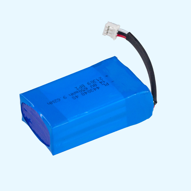 3.7V美容仪锂电池 适用于GPS定位器充电电池 443048*4-650无人机聚合物锂电池